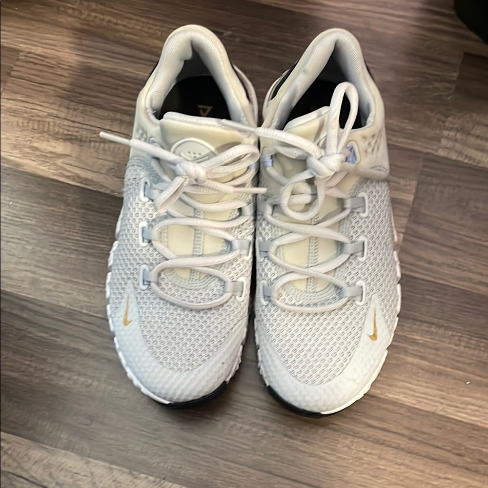 Nike Women's White Athletic Shoes